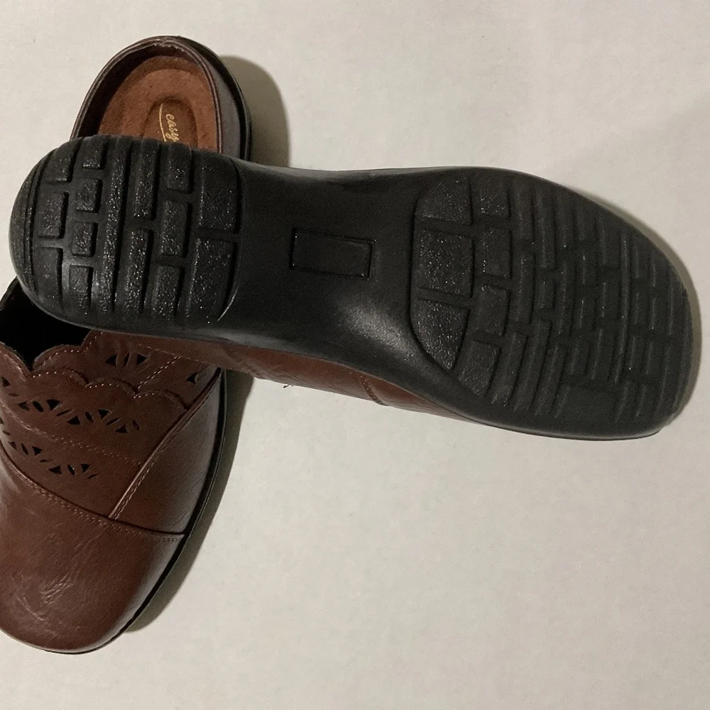 Easy Street Forever Tan Comfort Stretch Clogs Women’s 12W - Picture 3 of 7